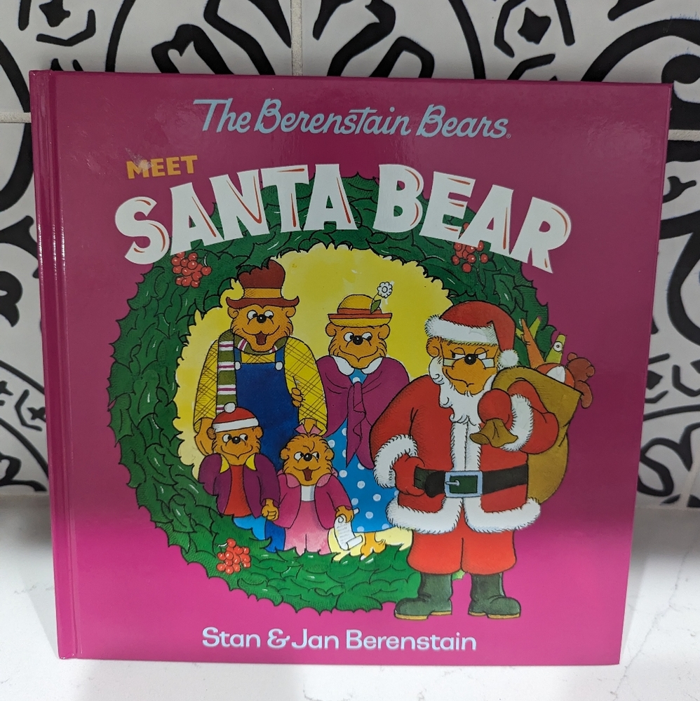Disney Hardcover Children's The Berenstain Bears Meet Santa Bear Book